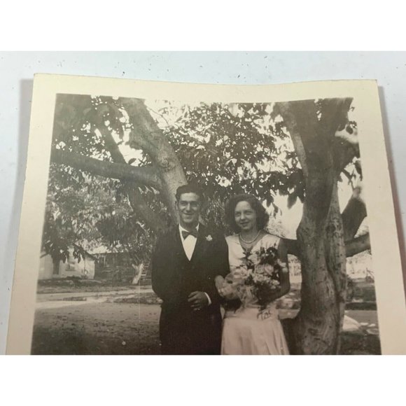 Vintage Found Photo Snapshot Prom Night 1940s Couple Portrait Formal Dress - Picture 5 of 7